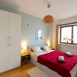 Przytulny, Komfortowy Apartament Z Garazem Апартаменты *