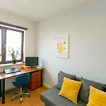Przytulny, Komfortowy Apartament Z Garazem * Варшава