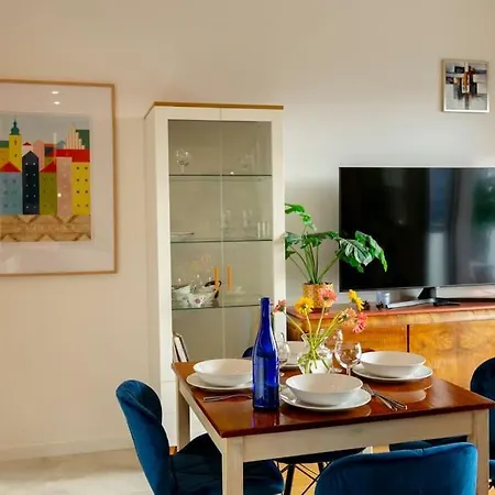 Przytulny, Komfortowy Apartament Z Garazem Apartman *