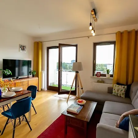 Przytulny, Komfortowy Apartament Z Garazem Apartman *