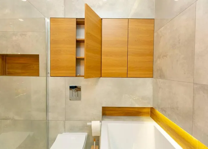 Przytulny, Komfortowy Apartament Z Garazem Διαμέρισμα