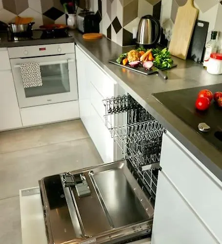 Διαμέρισμα Przytulny, Komfortowy Apartament Z Garazem *