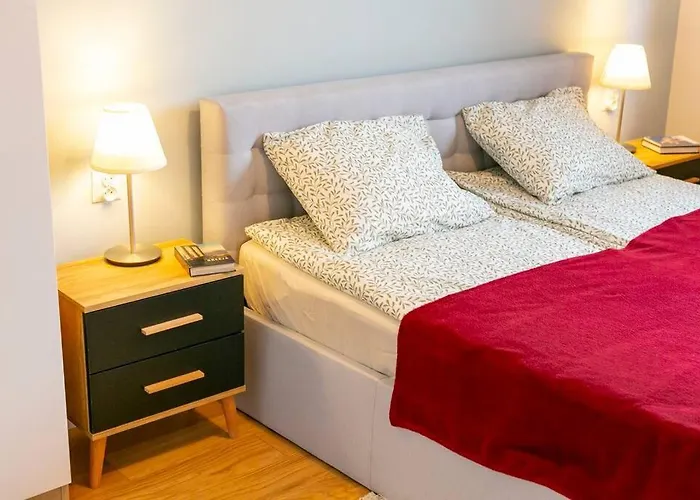 Apartamento Przytulny, Komfortowy Apartament Z Garazem Varsóvia