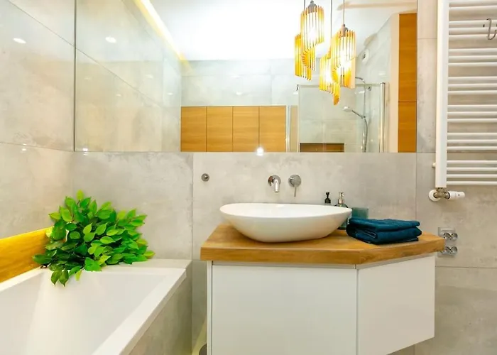 Przytulny, Komfortowy Apartament Z Garazem Διαμέρισμα