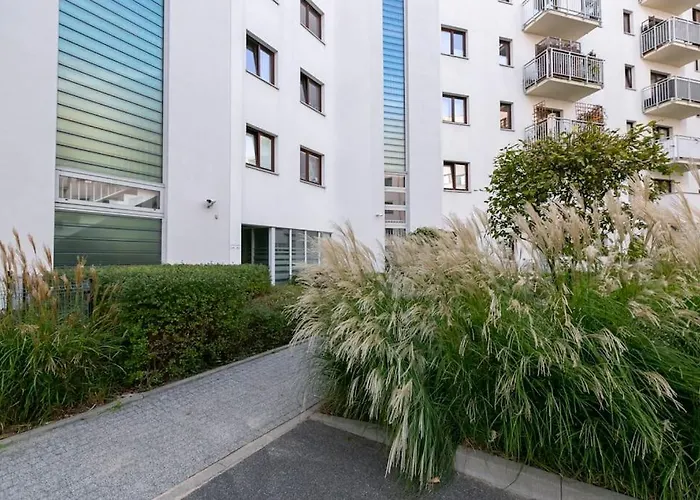 Przytulny, Komfortowy Apartament Z Garazem * Varsóvia