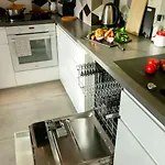 Appartement Przytulny, Komfortowy Apartament Z Garazem *