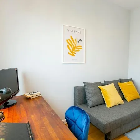 Przytulny, Komfortowy Apartament Z Garazem * Warschau